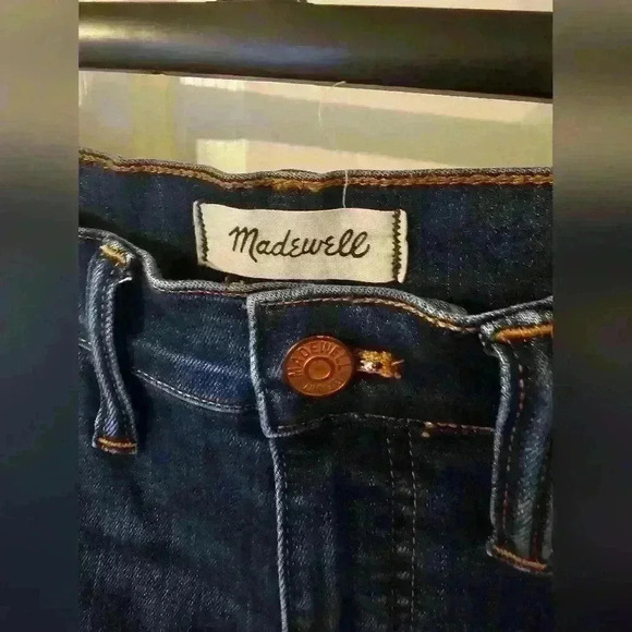 Madewell Women's 10" High-Rise Skinny Jeans in Danny Wash size 28T - Picture 2 of 4